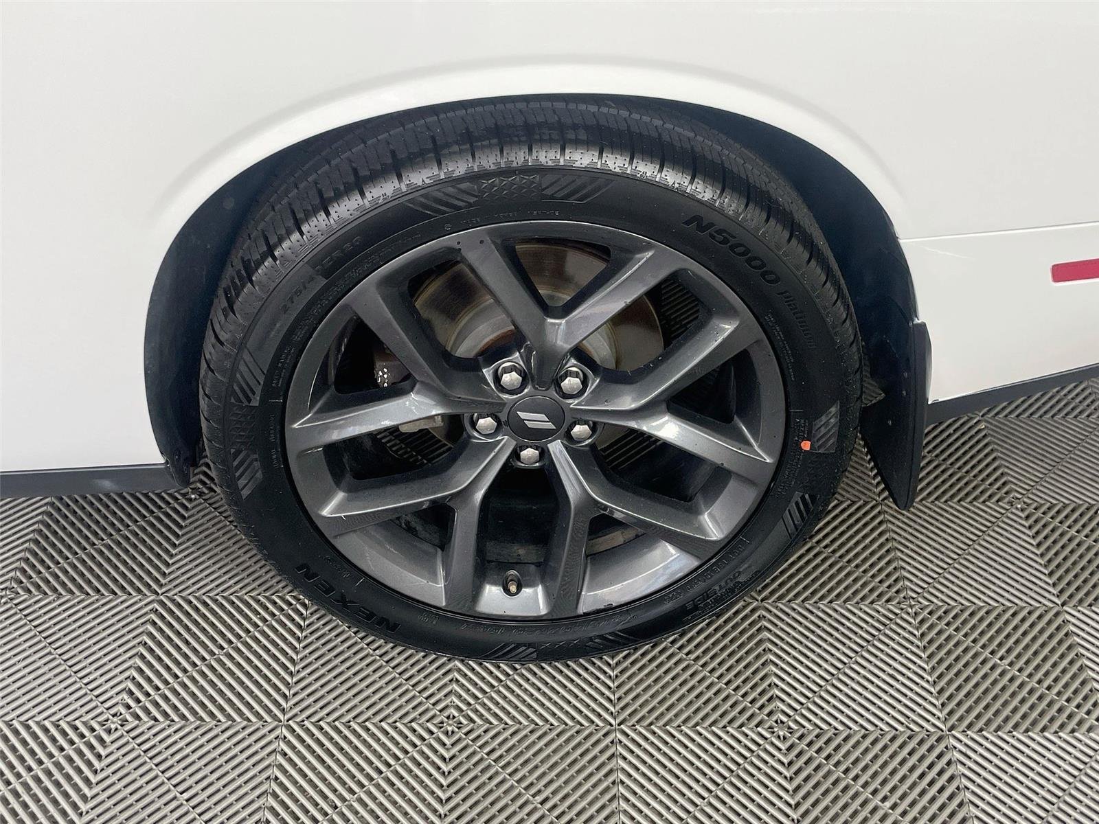 Used 2020 White Knuckle Clearcoat Dodge R/T image 32
