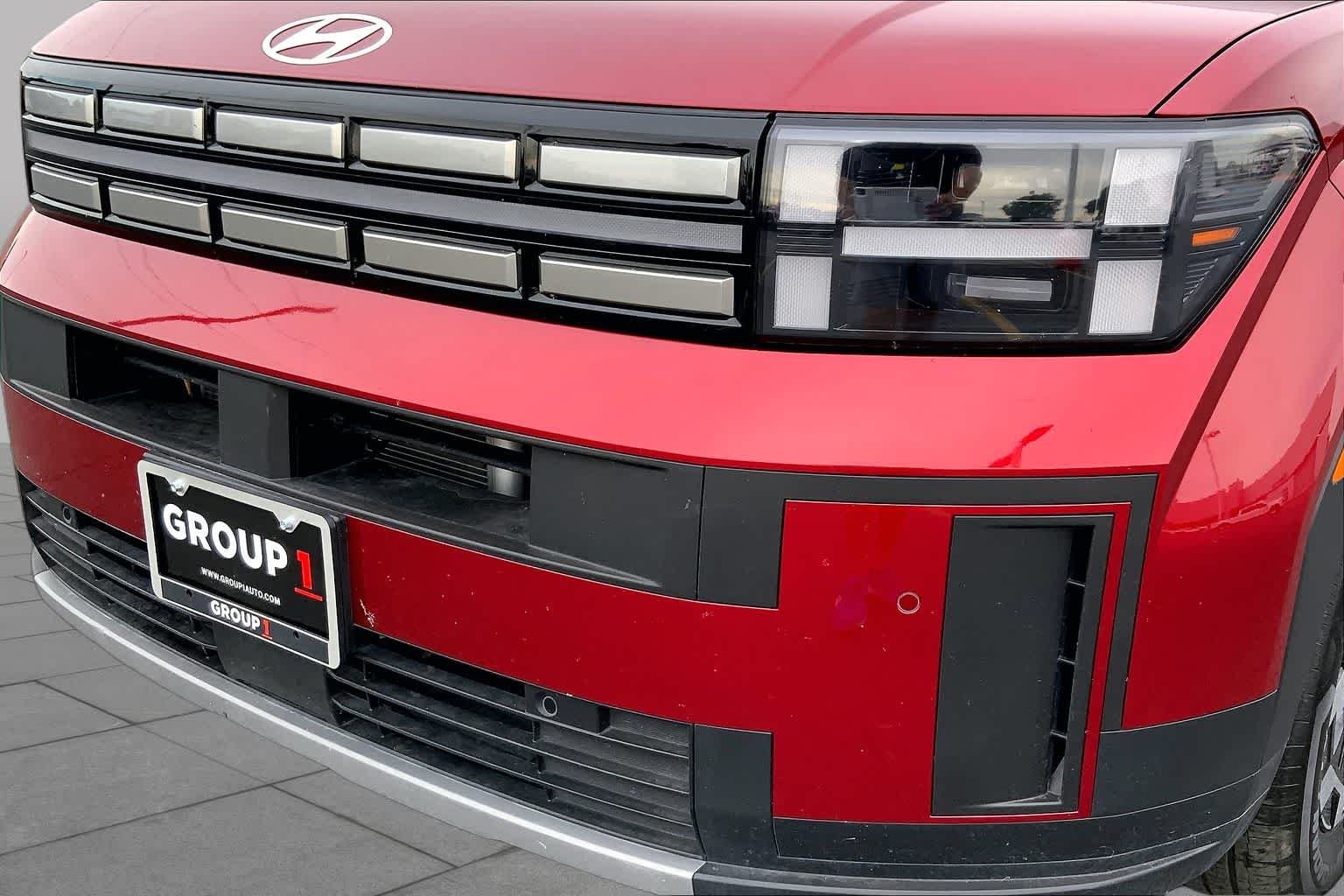 Used 2025 Ultimate Red Hyundai SEL image 30