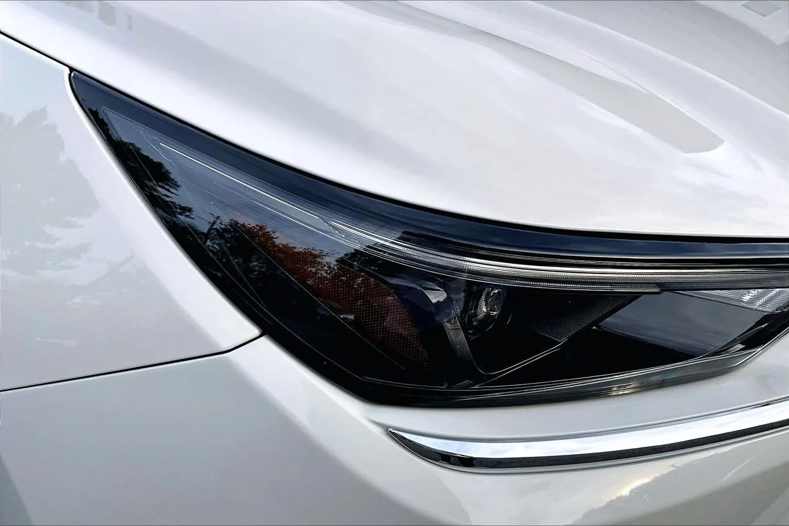 Certified Used 2024 Coastal Cream Toyota Platinum image 26