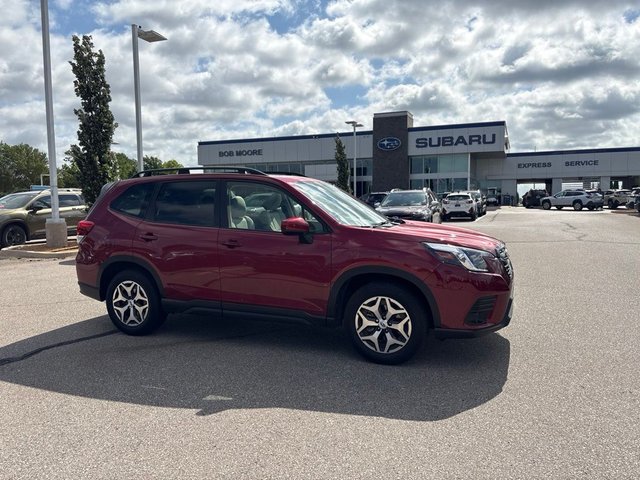 2024 Subaru Forester Premium