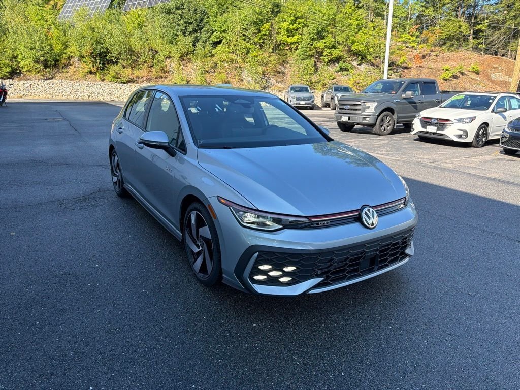 New 2026 Alpine Silver Metallic Volkswagen S image 8