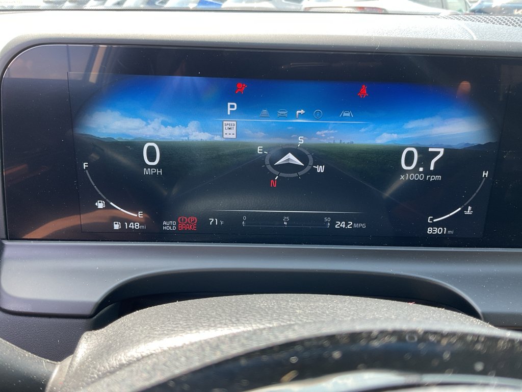 Certified Used 2025 Snow White Pearl Kia SX image 23