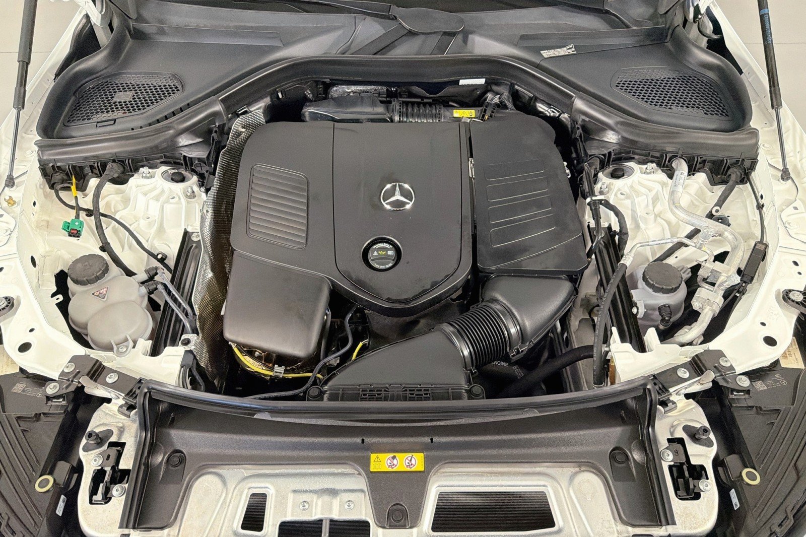 Certified Used 2025 Polar White Mercedes-Benz 350e image 11