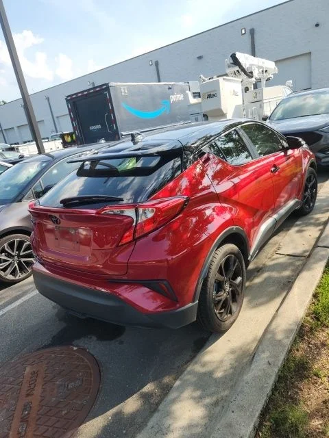 Used 2021 Red Toyota Nightshade image 3