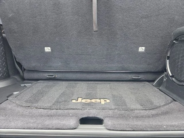 Used 2014 Black Jeep Rubicon image 27