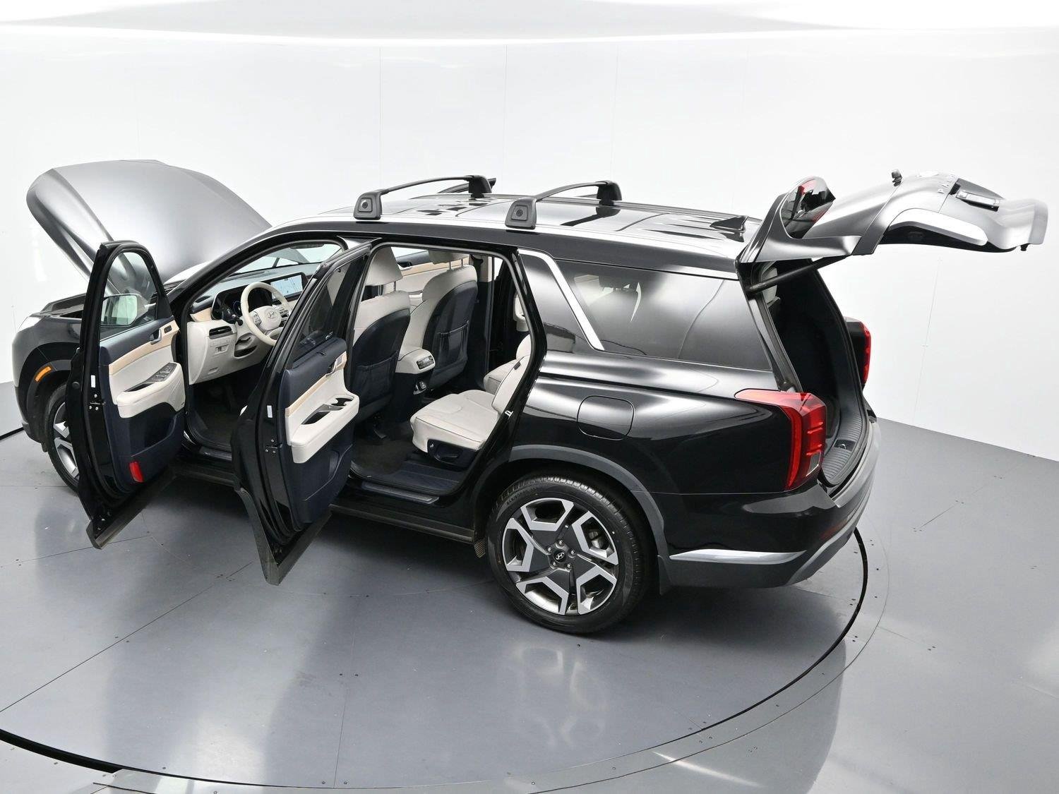 Used 2023 Abyss Black Pearl Hyundai Limited image 50