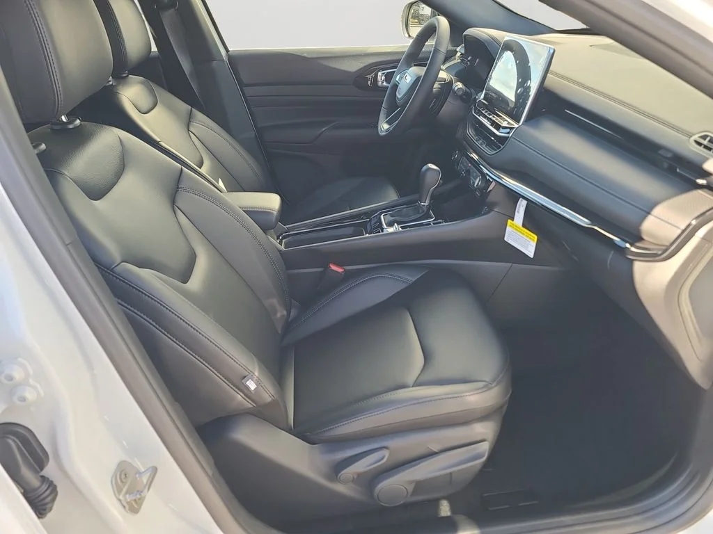 New 2026 White Jeep Limited image 6