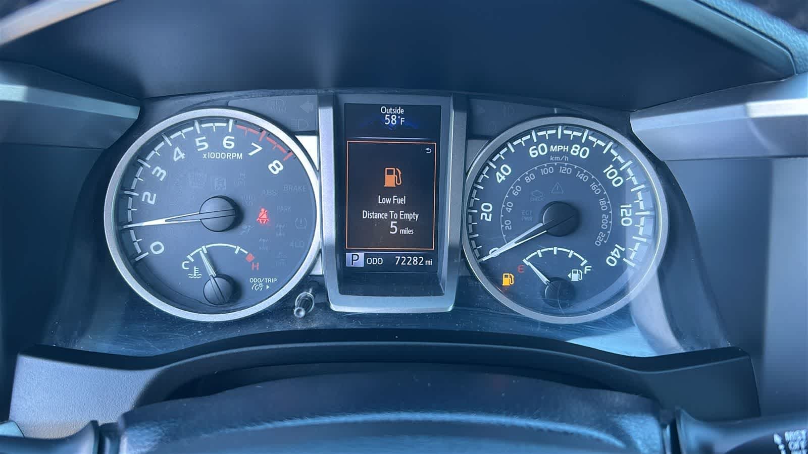 Used 2019 Midnight Black Metallic Toyota SR5 image 21