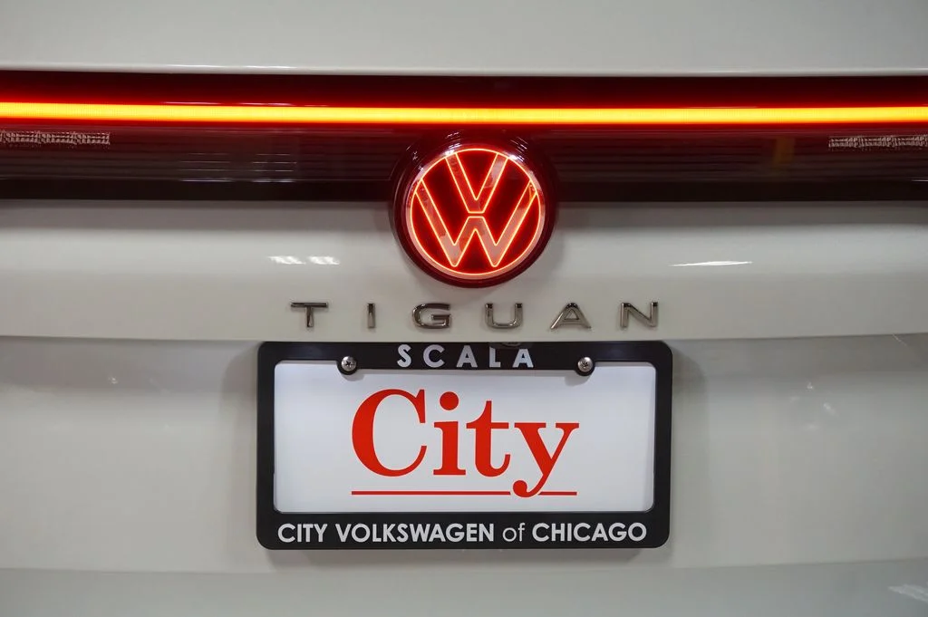 Certified Used 2025 Opal White Pearl Volkswagen 2.0T SEL R-Line image 55