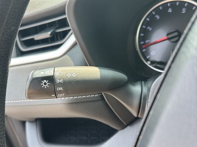 Used 2020 Silver Toyota LE image 25
