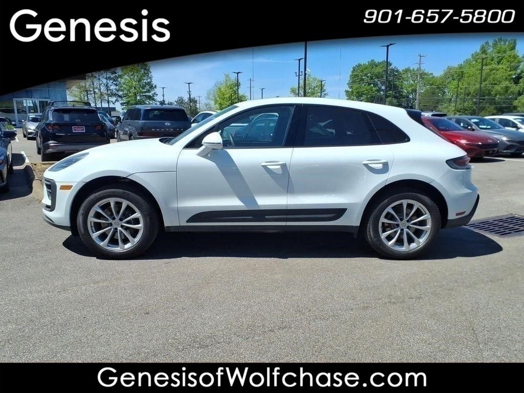 Used 2025  Porsche Base image 2
