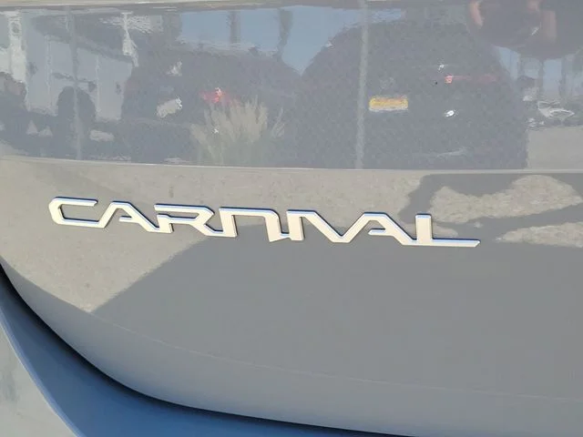 Used 2024 Ceramic White Kia EX image 33