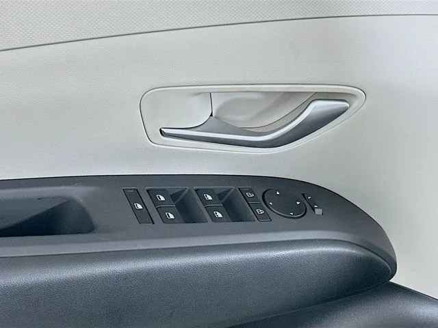 New 2026 Hyundai TUCSON SEL Plus
