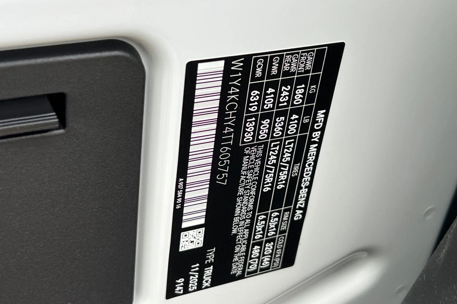 New 2026 White Mercedes-Benz Cargo 170 WB image 25