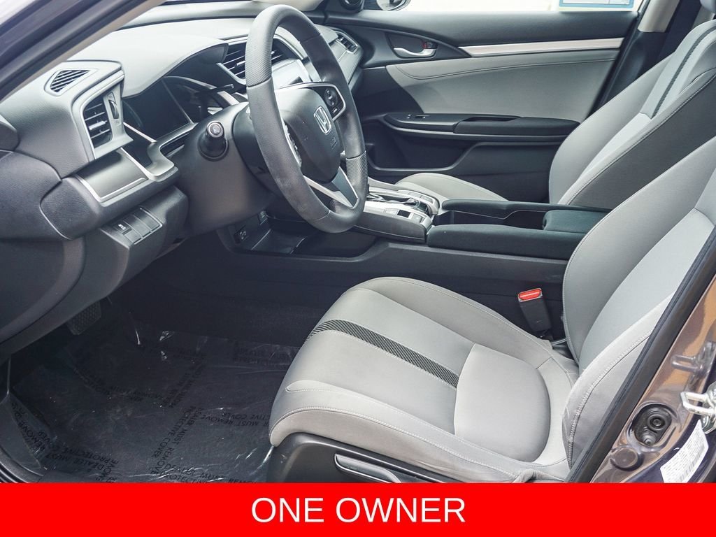 Used 2016  Honda EX image 17