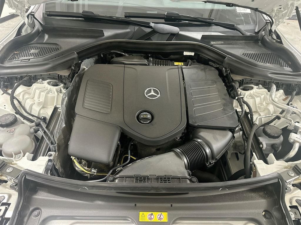 Certified Used 2026 Brown Mercedes-Benz GLC 300 image 31