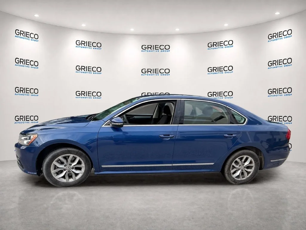 Used 2016 Blue Volkswagen 1.8T S image 4