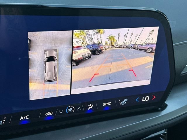 2026 Chevrolet Traverse LT - Photo 21