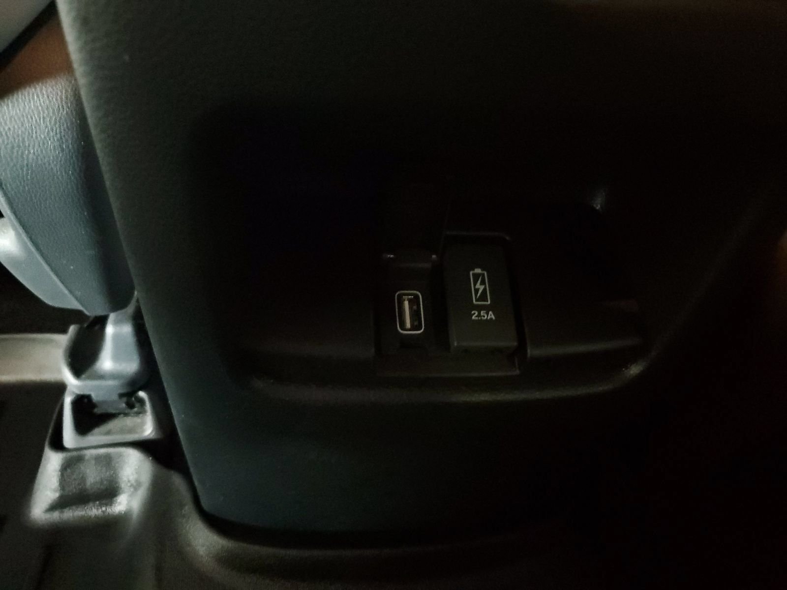 Used 2022 Red Honda Touring image 12