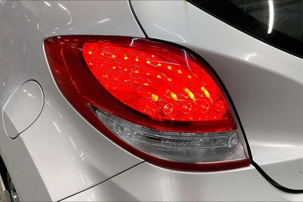 Used 2016 Silver Hyundai Turbo image 29