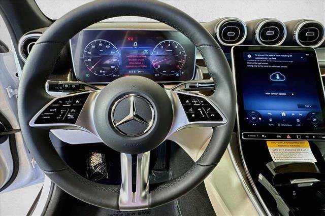 New 2026 Polar White Mercedes-Benz GLC 300 image 41