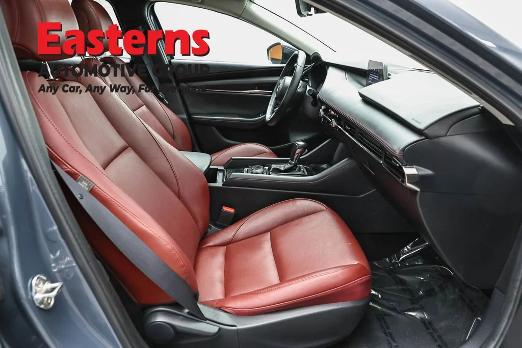 Used 2025 Gray Mazda 2.5 S Carbon Edition image 25