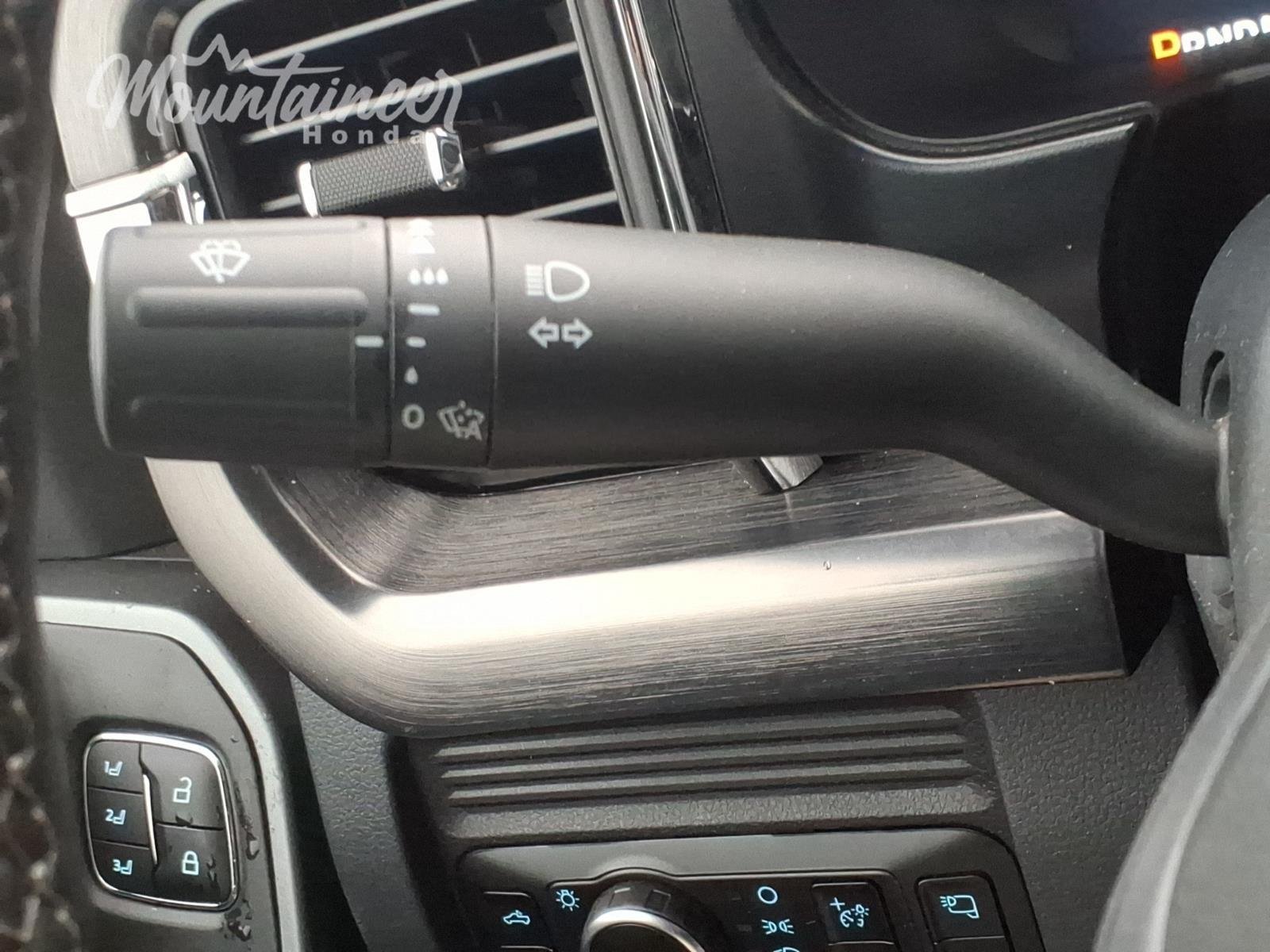 Used 2026 Avalanche Gray Ford LARIAT image 35