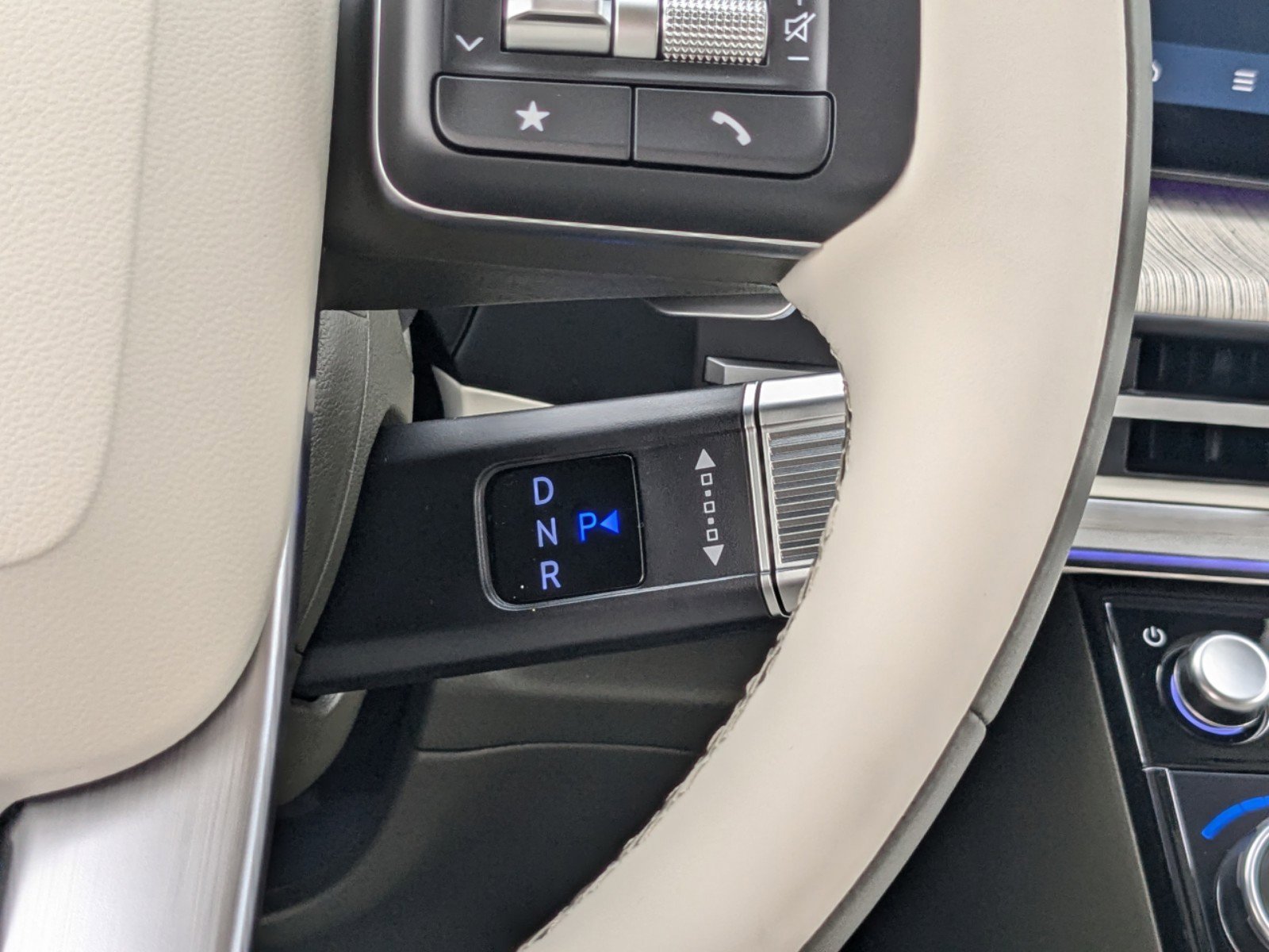 2025 Hyundai Santa Fe Calligraphy - Photo 14