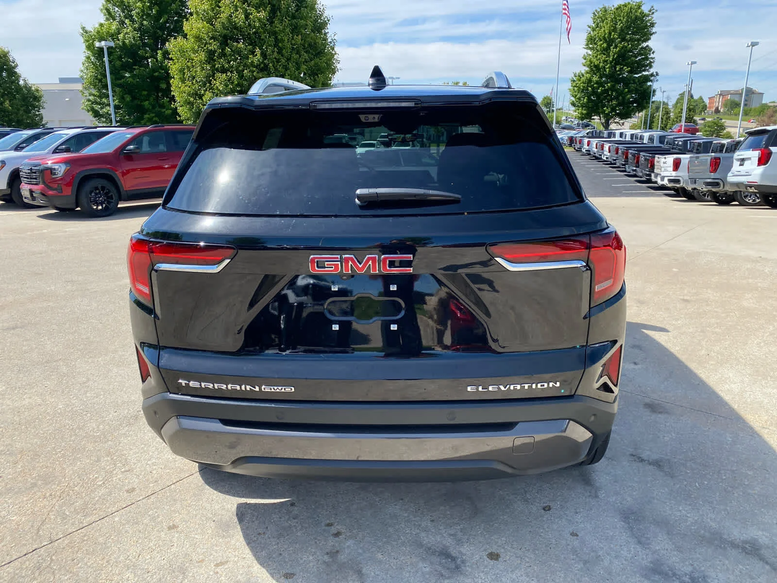New 2026 Ebony Twilight Metallic GMC Elevation image 4