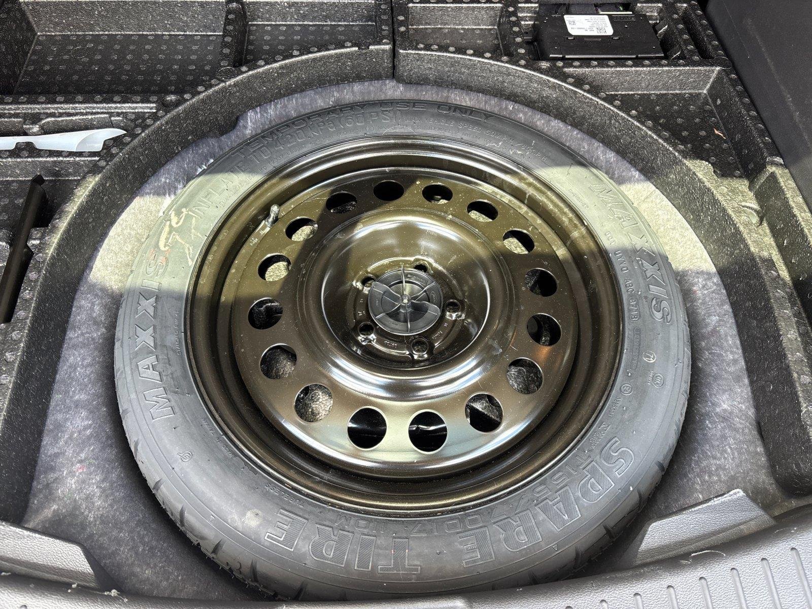 Used 2019  Ford SEL image 36