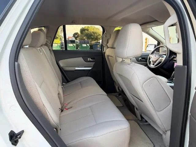 Used 2011 White Suede Ford SE image 39
