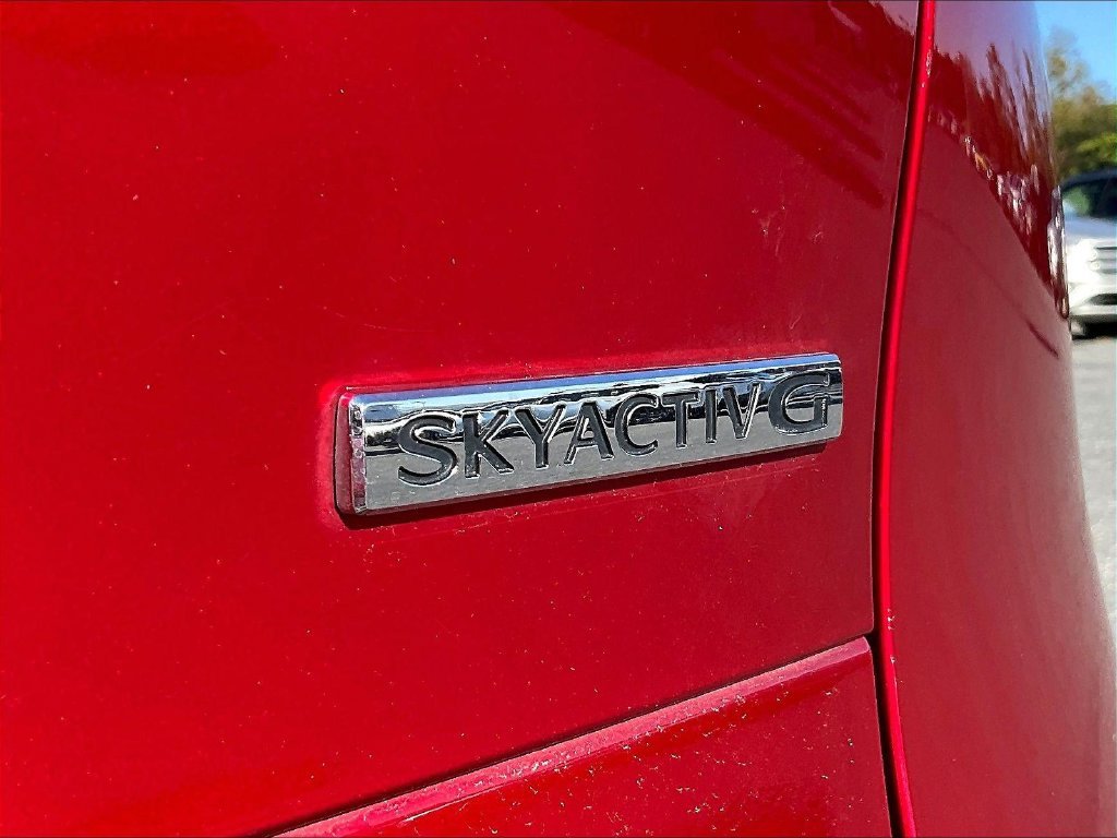 Used 2020 Red Mazda Preferred image 25