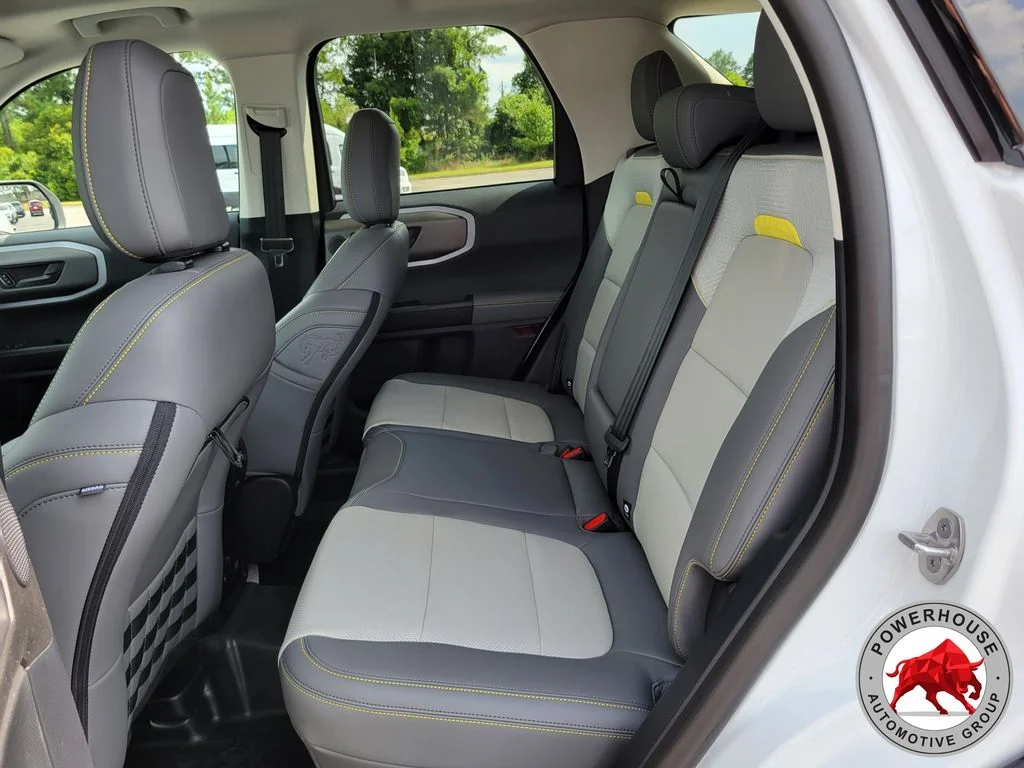 Used 2026 White Ford Badlands image 15