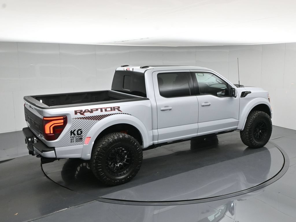 Used 2025 White Ford Raptor image 40