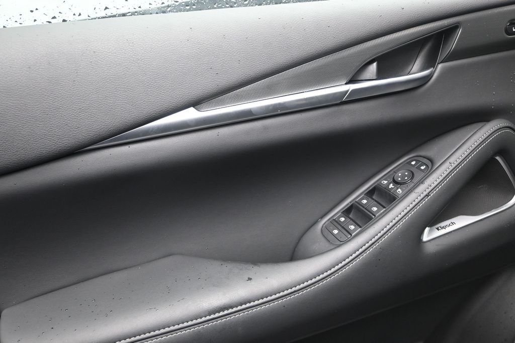 New 2027 Black INFINITI LUXE image 23
