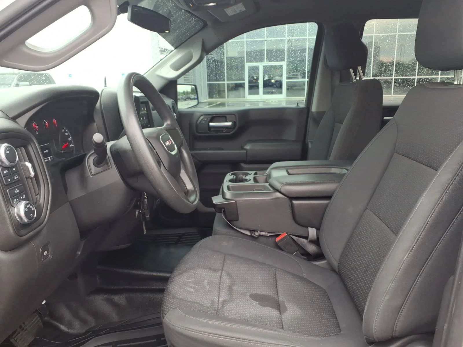 Used 2021 Summit White GMC Base image 22