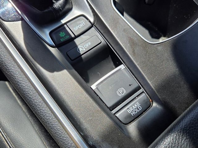Used 2022  Honda Sport image 24