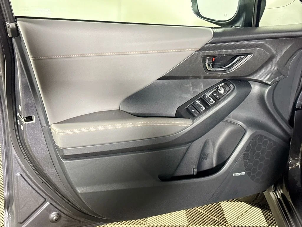 New 2026 MAGNETITE GRAY PEARL Subaru Limited image 10