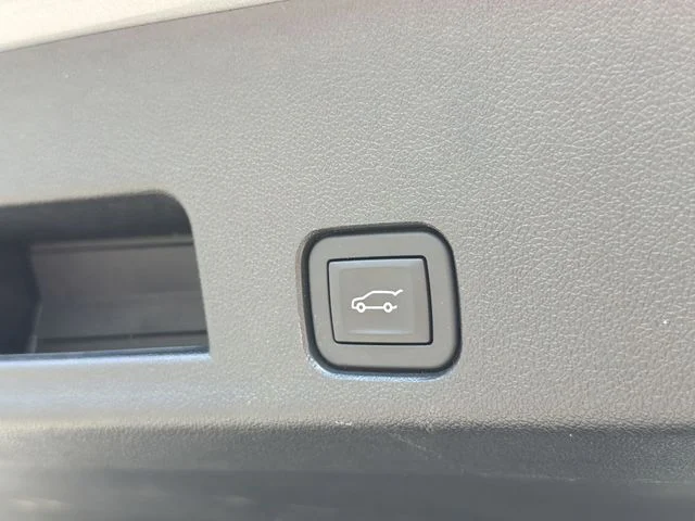 Used 2024 Gray Chevrolet LT image 39
