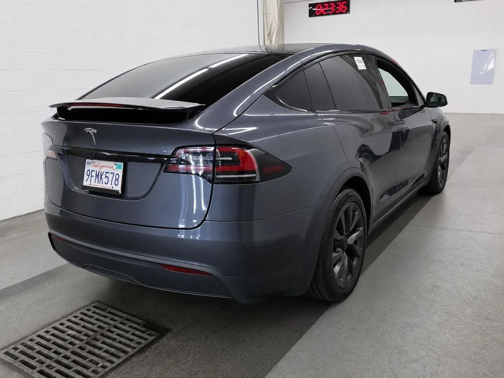 Used 2023 Gray Tesla Standard Range image 2