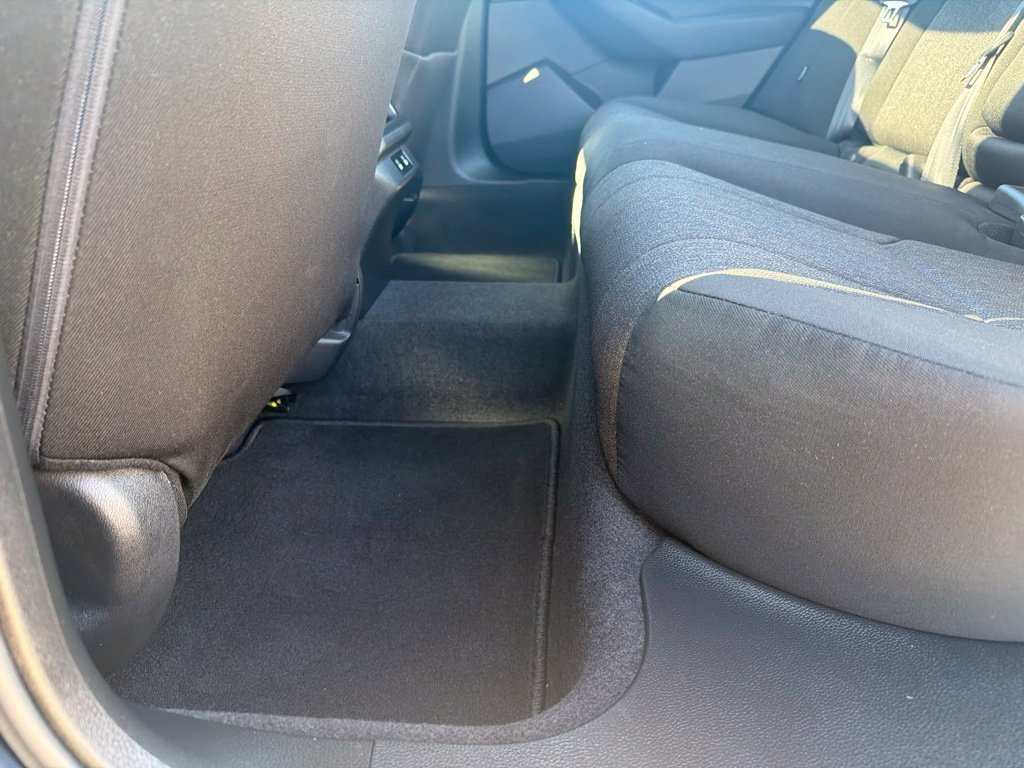 Certified Used 2025  Honda SE image 12