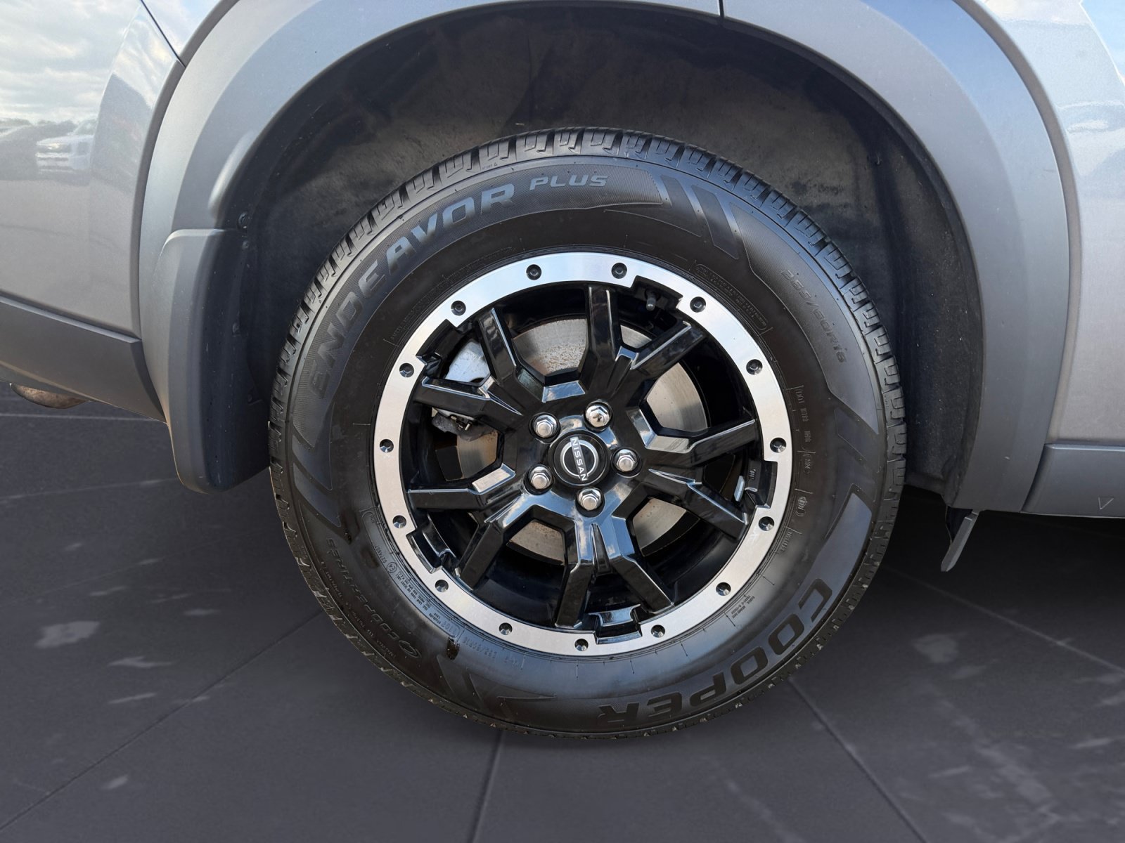 Used 2023 Gun Metallic Nissan Rock Creek image 43