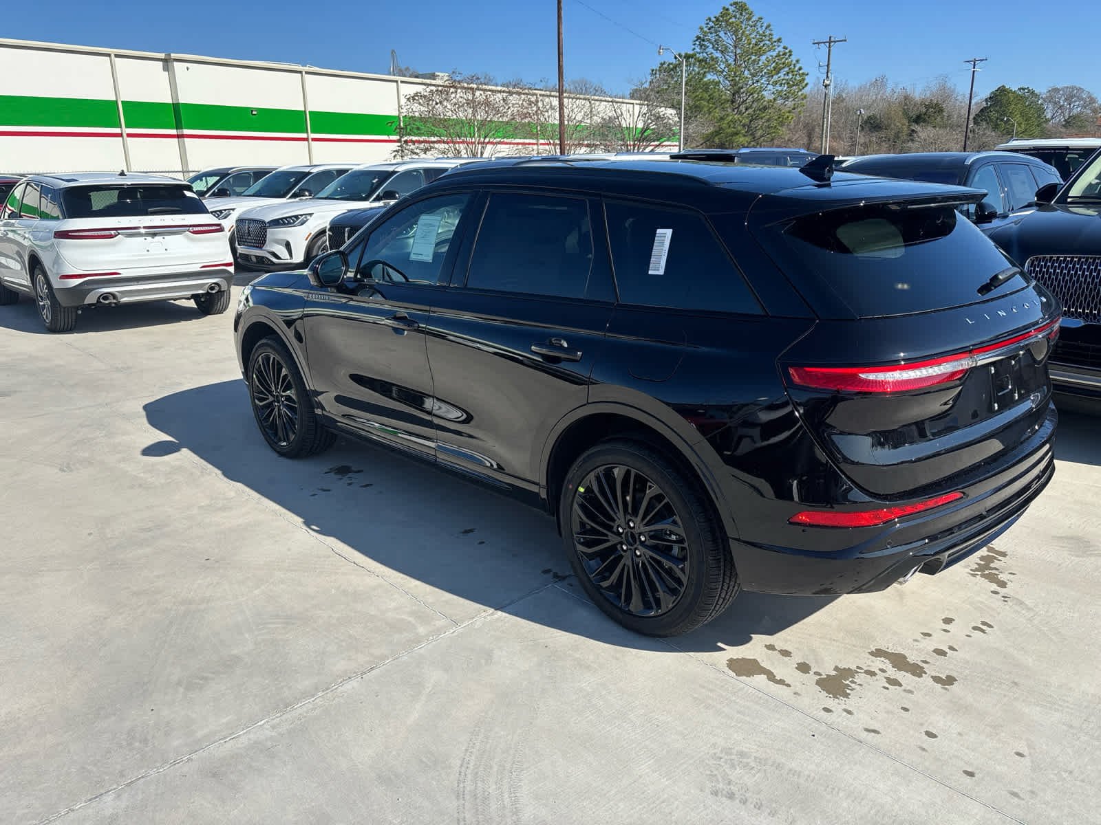 2025 Lincoln Corsair Reserve photo 3