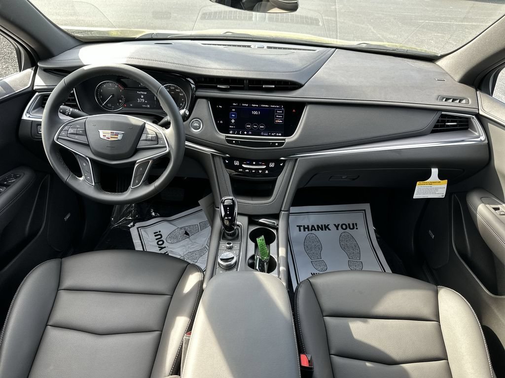 2026 Cadillac XT5 Luxury - Photo 11