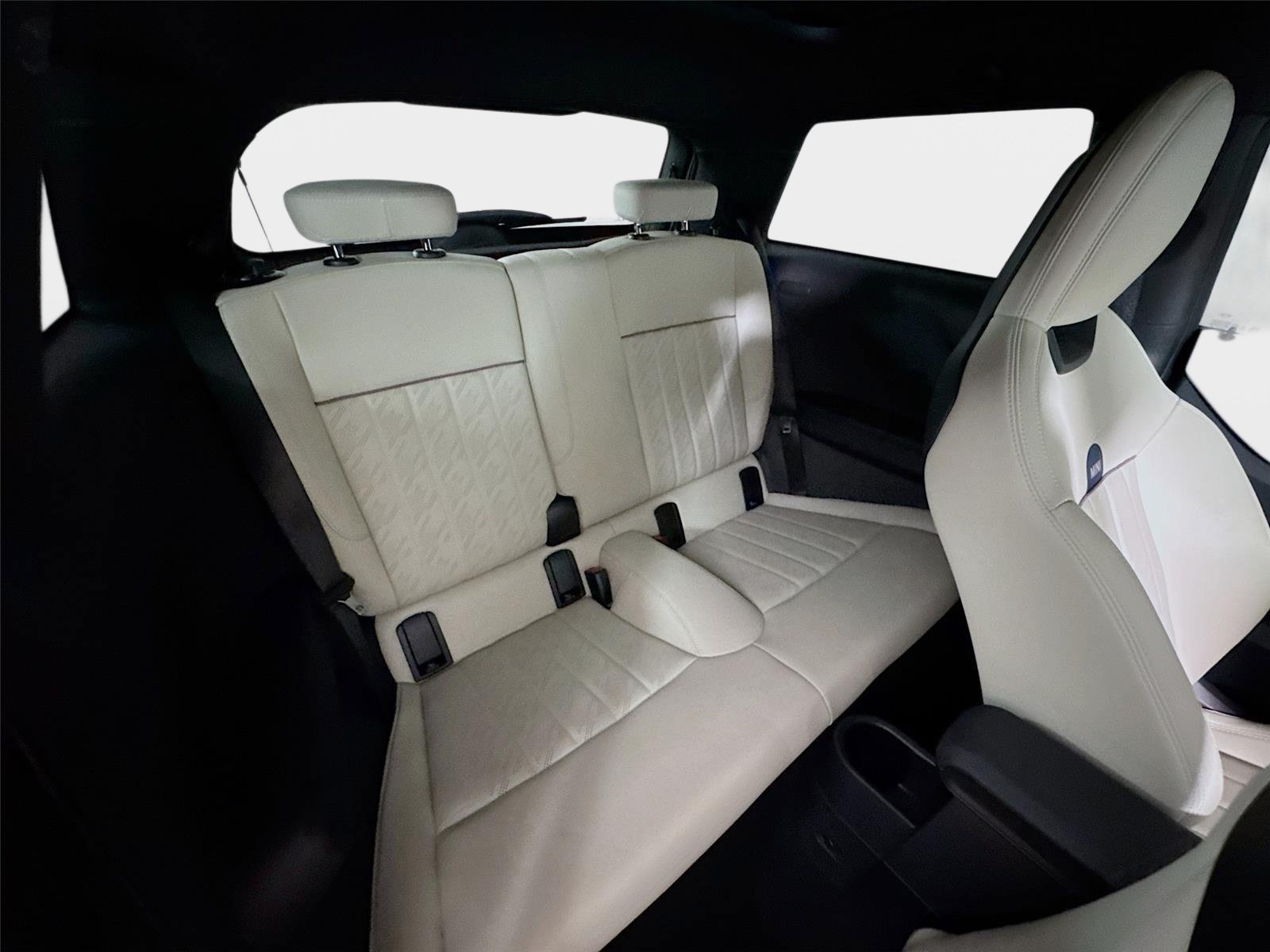 Used 2025 White Metallic MINI Cooper S image 21