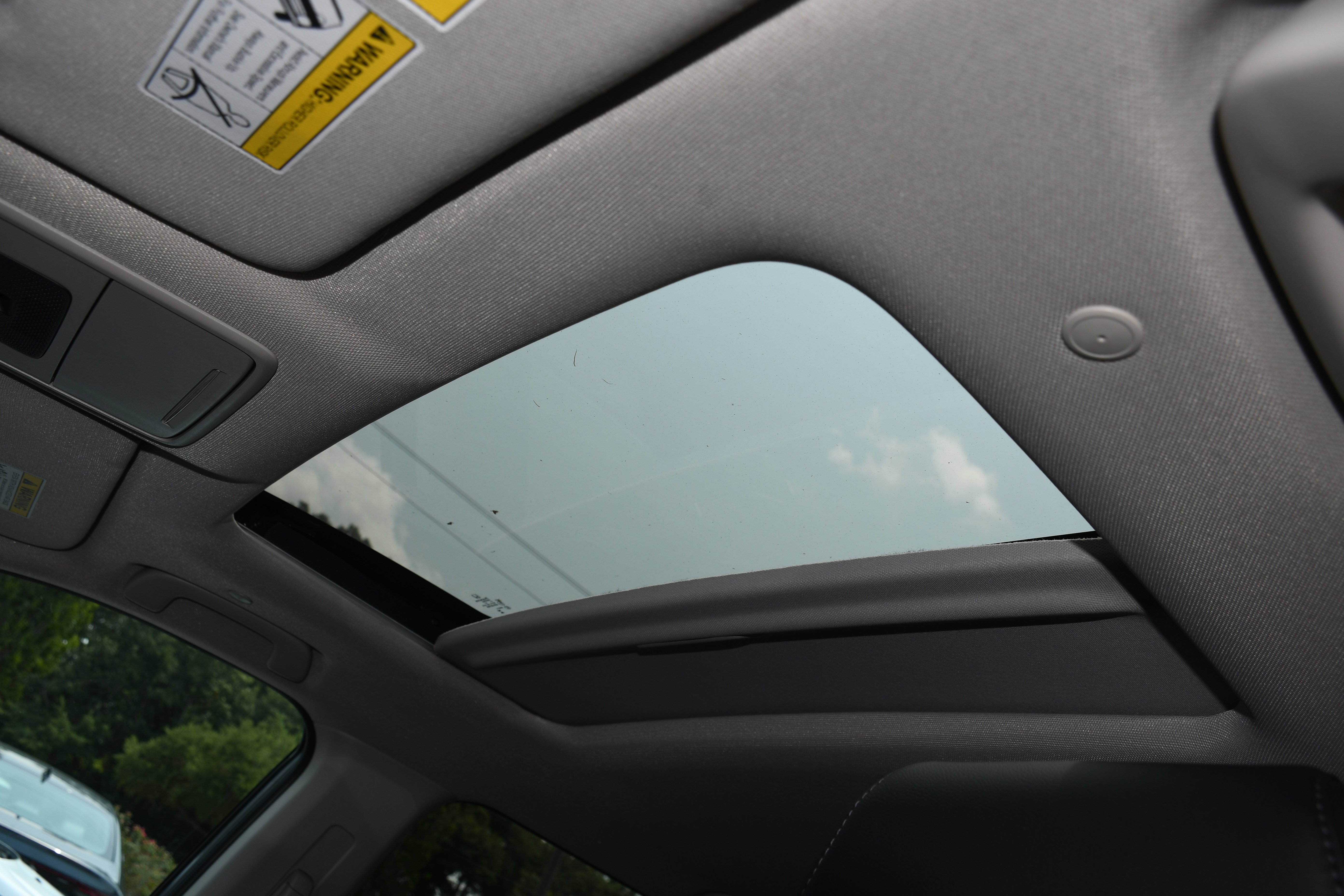Used 2025  Honda EX-L image 7