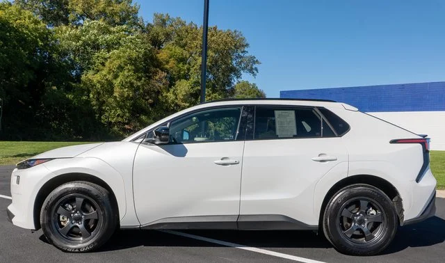 Used 2026 White Subaru Premium image 9