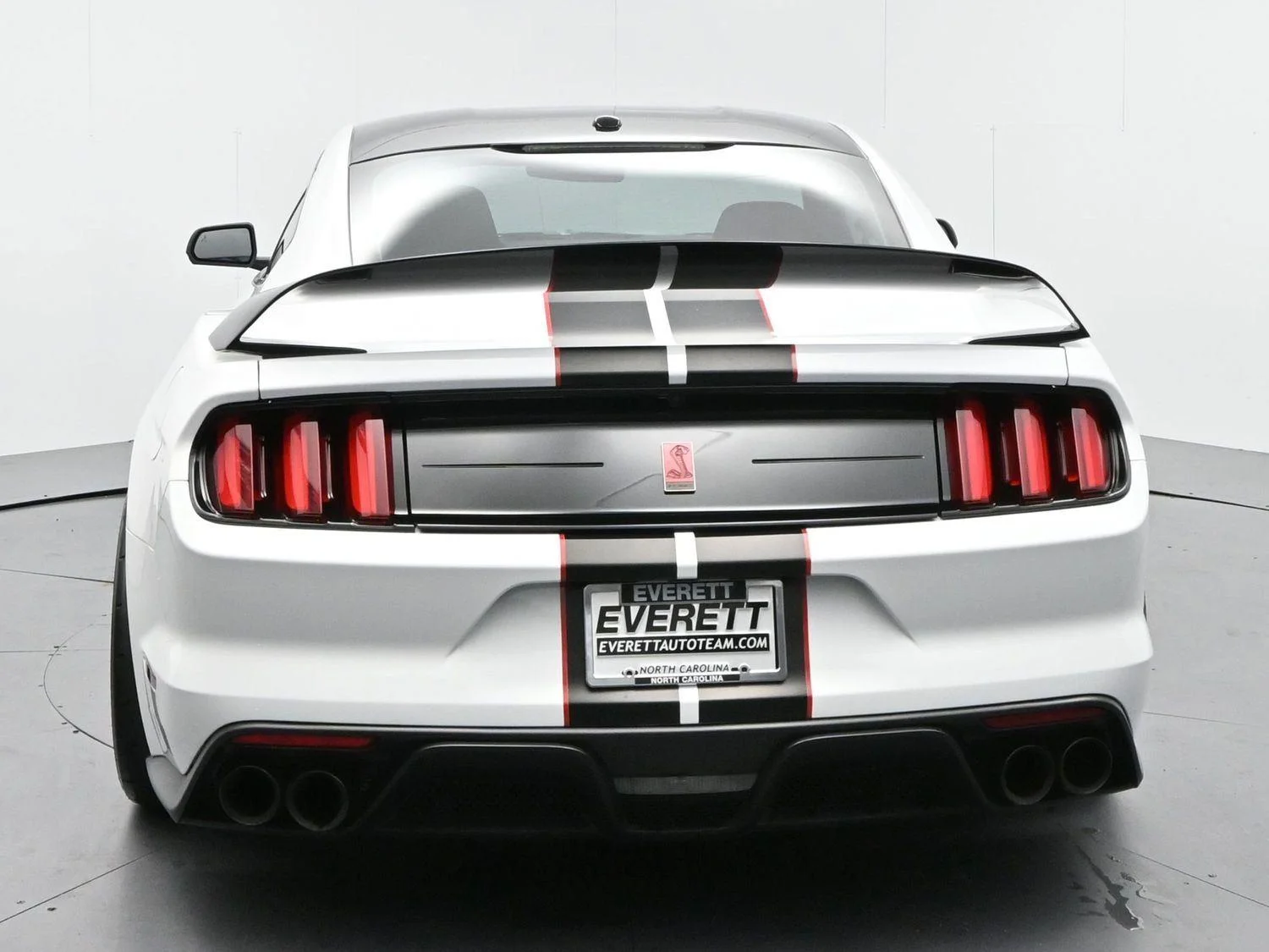 Used 2019 White Ford Shelby GT350 image 6