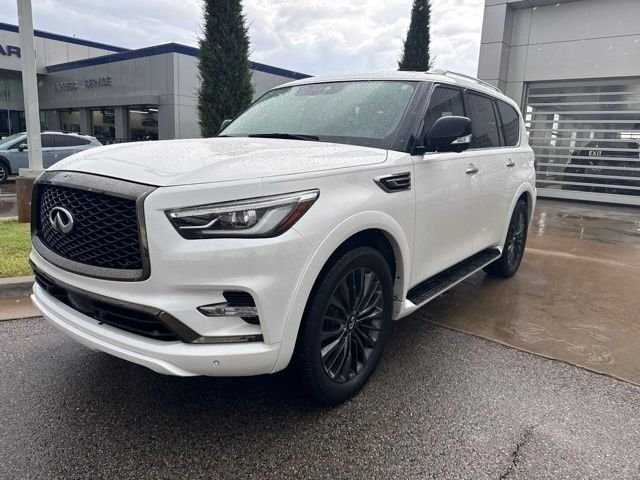 Used 2021 White INFINITI Premium Select image 1