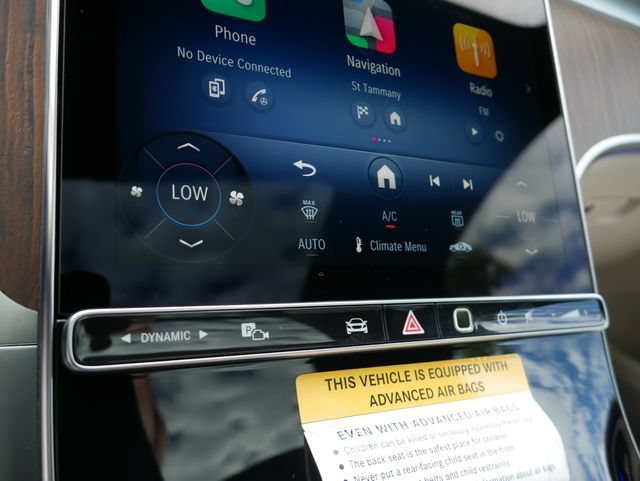New 2027 Graphite Grey Metallic Mercedes-Benz GLC 300 image 35